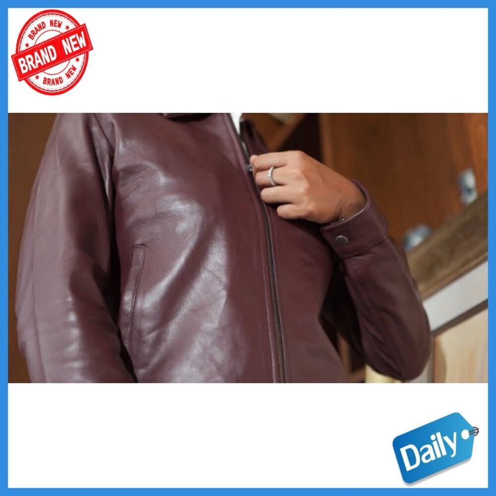 Premium Lambskin Leather Jacket with Polo Collar, Quilted Lining, Fitted Style - Picture 6 of 6